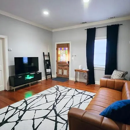 Beautiful Home In Historic Savannah 3Bed 3Bath